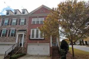 featured image of 7605 Lowery Oak Dr