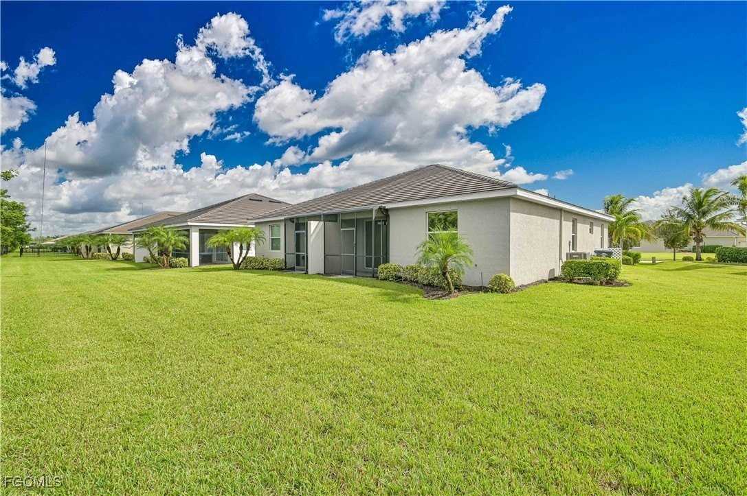 4316 Lemongrass Dr - Photo 2 of 21