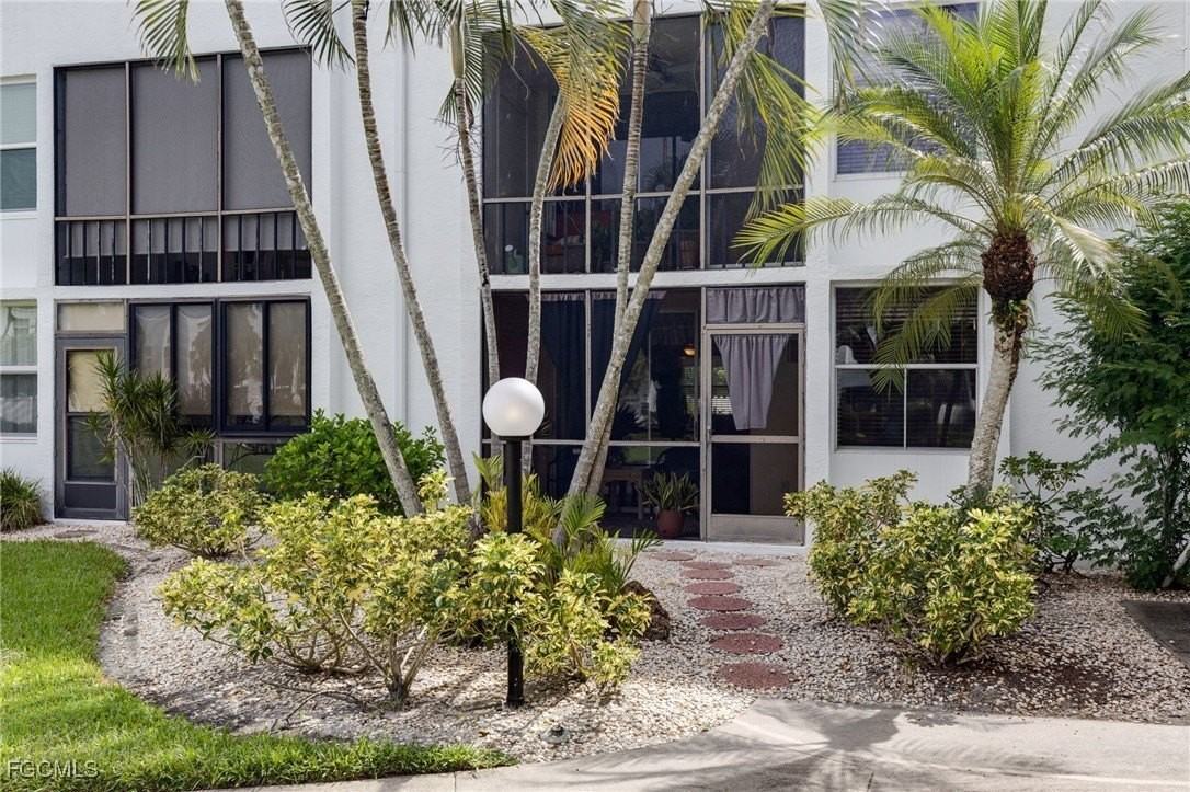 5959 Winkler Rd Apt 103 #103 - Photo 3 of 24