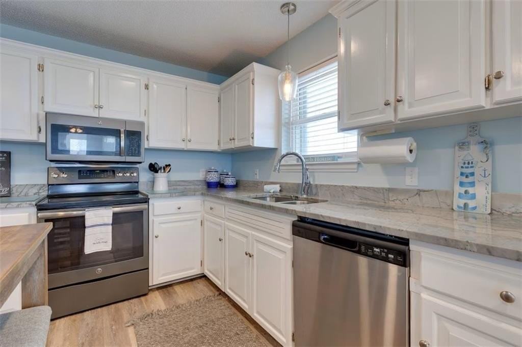 111 Ponce De Leon Ct - Photo 4 of 28