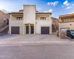 featured image of 4725 Pistolero Ln Unit B #B