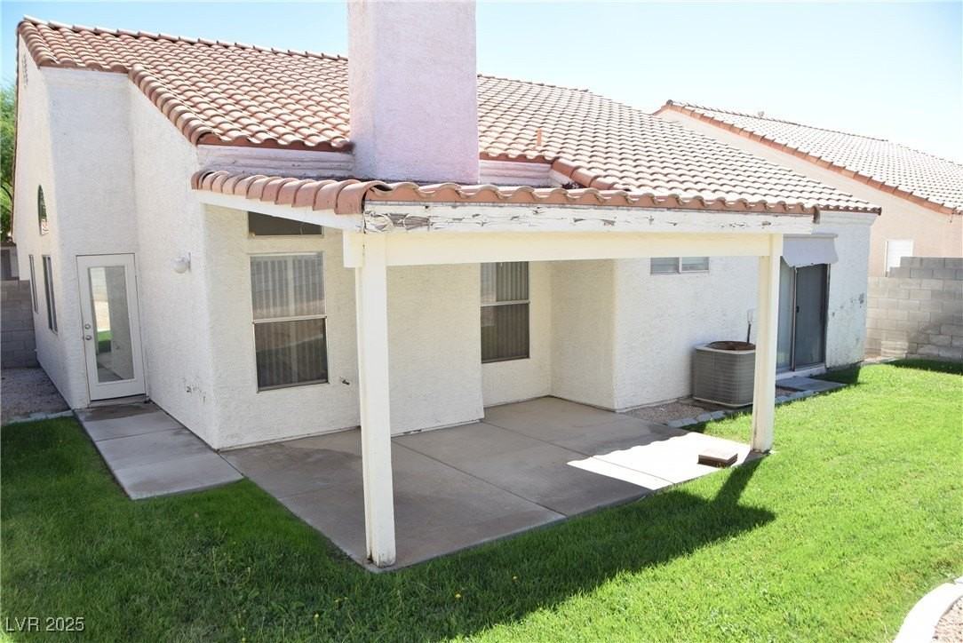 5453 Desert Valley Drive - Photo 6 of 38