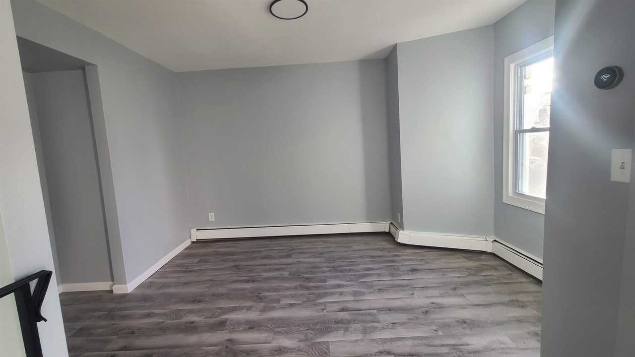 6206 Newkirk Ave #1 - Photo 4 of 21