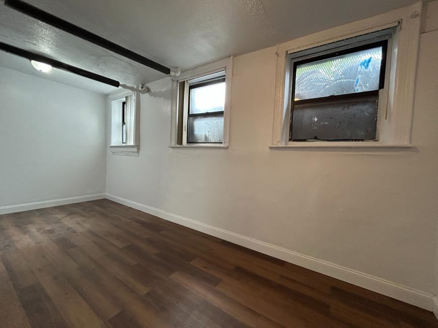 381 E 160th St - Photo 3 of 7
