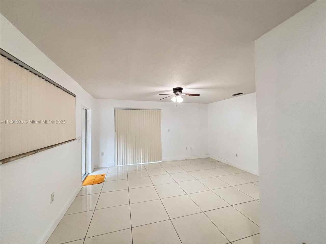 12 S Andros Rd - Photo 3 of 34