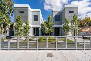 2909 Sw 27th Ter - Photo 1 of 1