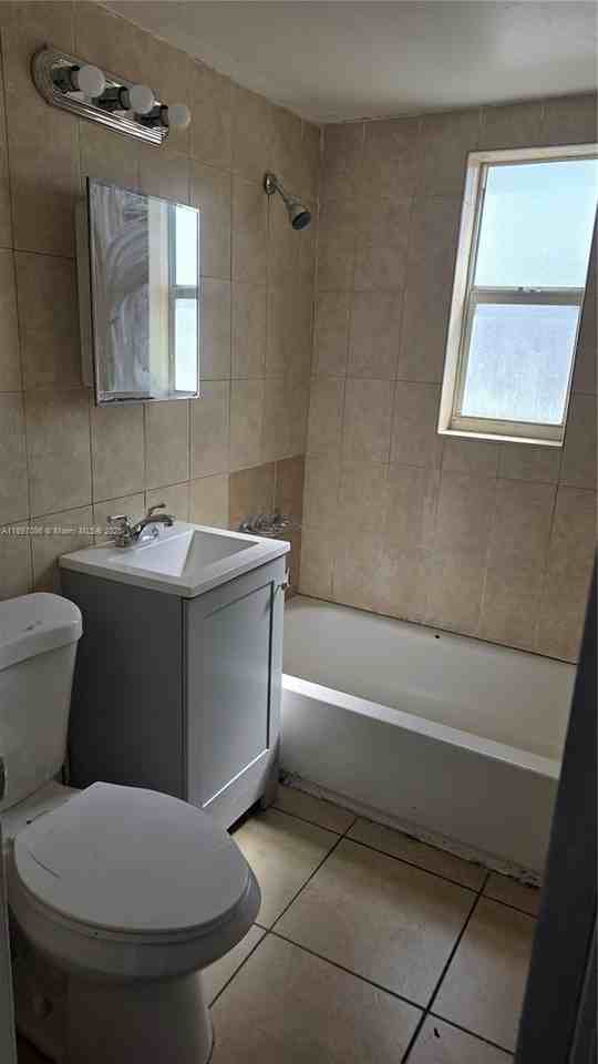 7001 Northwest 15th Avenue #24 - Photo 3 of 8