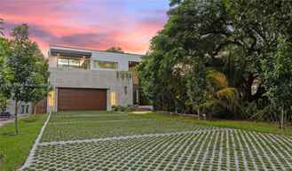 807 Sw 12th Ave - Photo 1 of 1