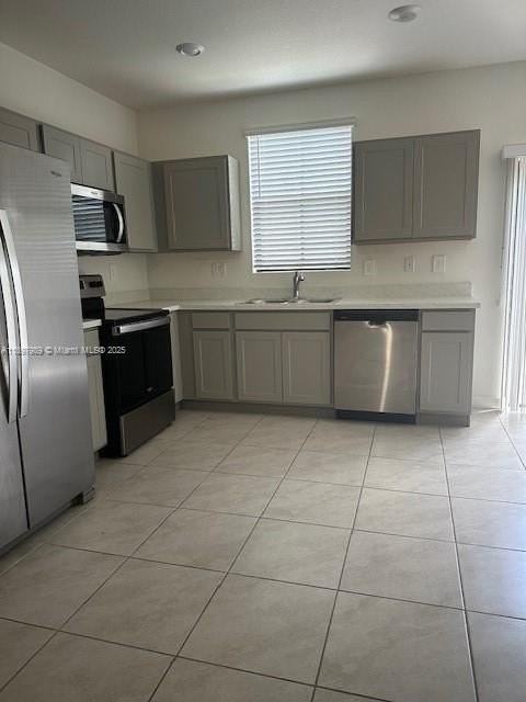 390 Ne 12th St #0 - Photo 3 of 15