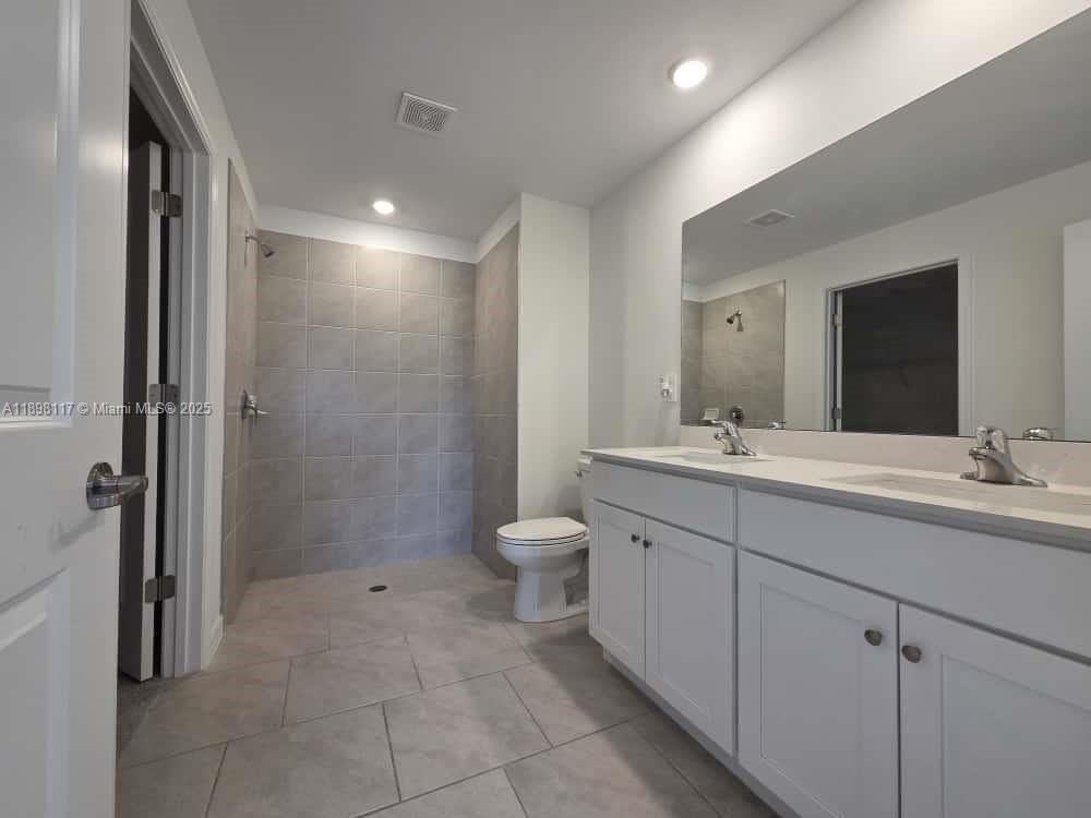 3403 34th St Sw #3403 - Photo 7 of 16