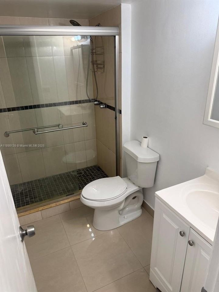 6831 Sw 147th Ave #1B1 - Photo 7 of 10