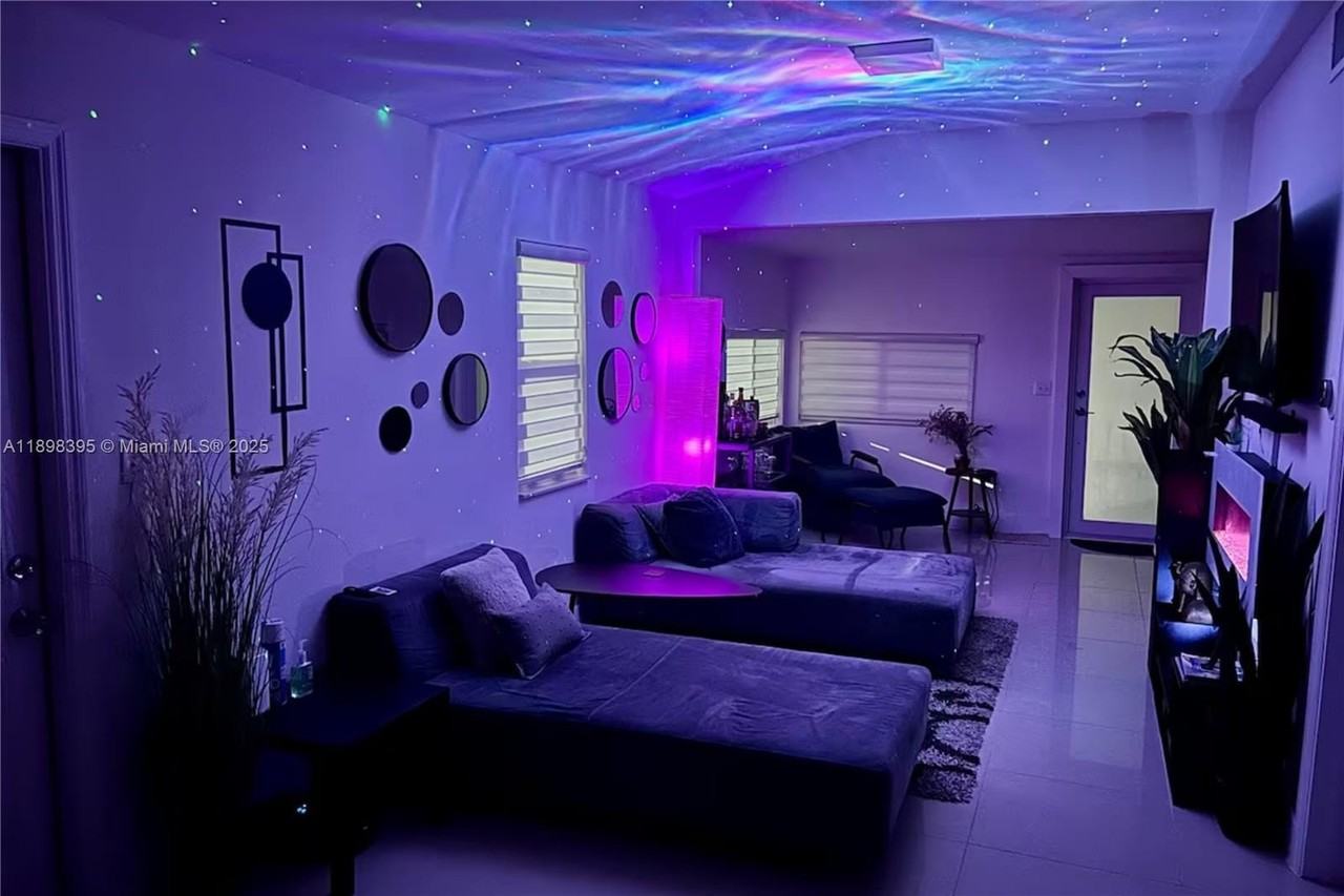 3132 Nw 43rd St - Photo 2 of 29