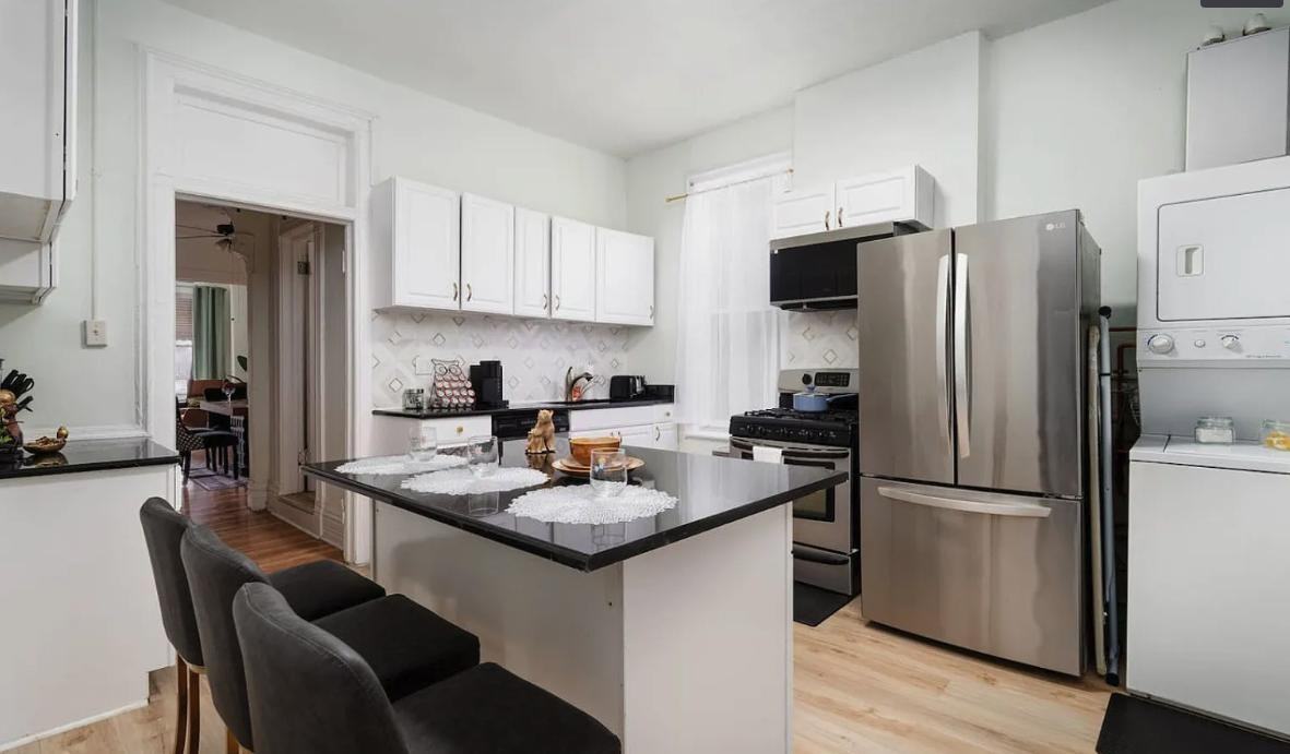 W Congress Pkwy - Photo 3 of 12