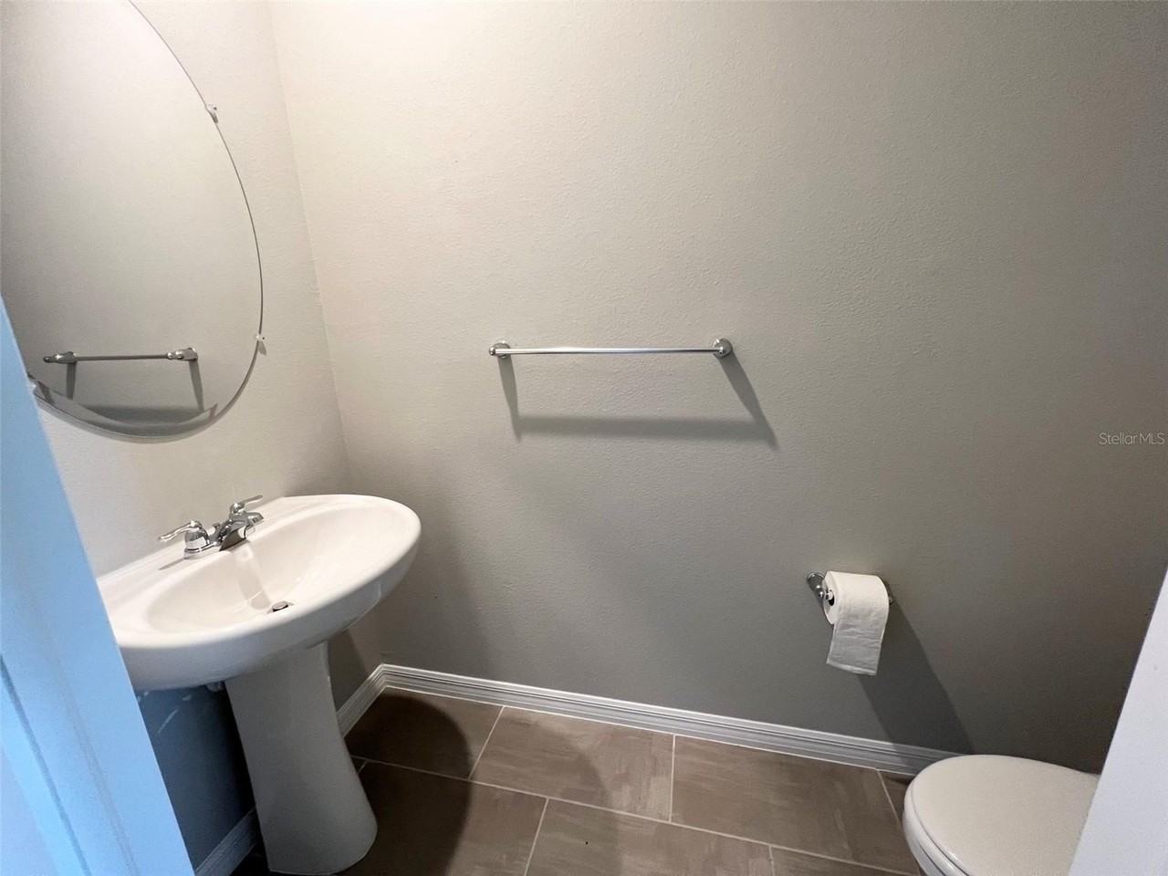 5844 Ocean Isle Dr - Photo 7 of 39