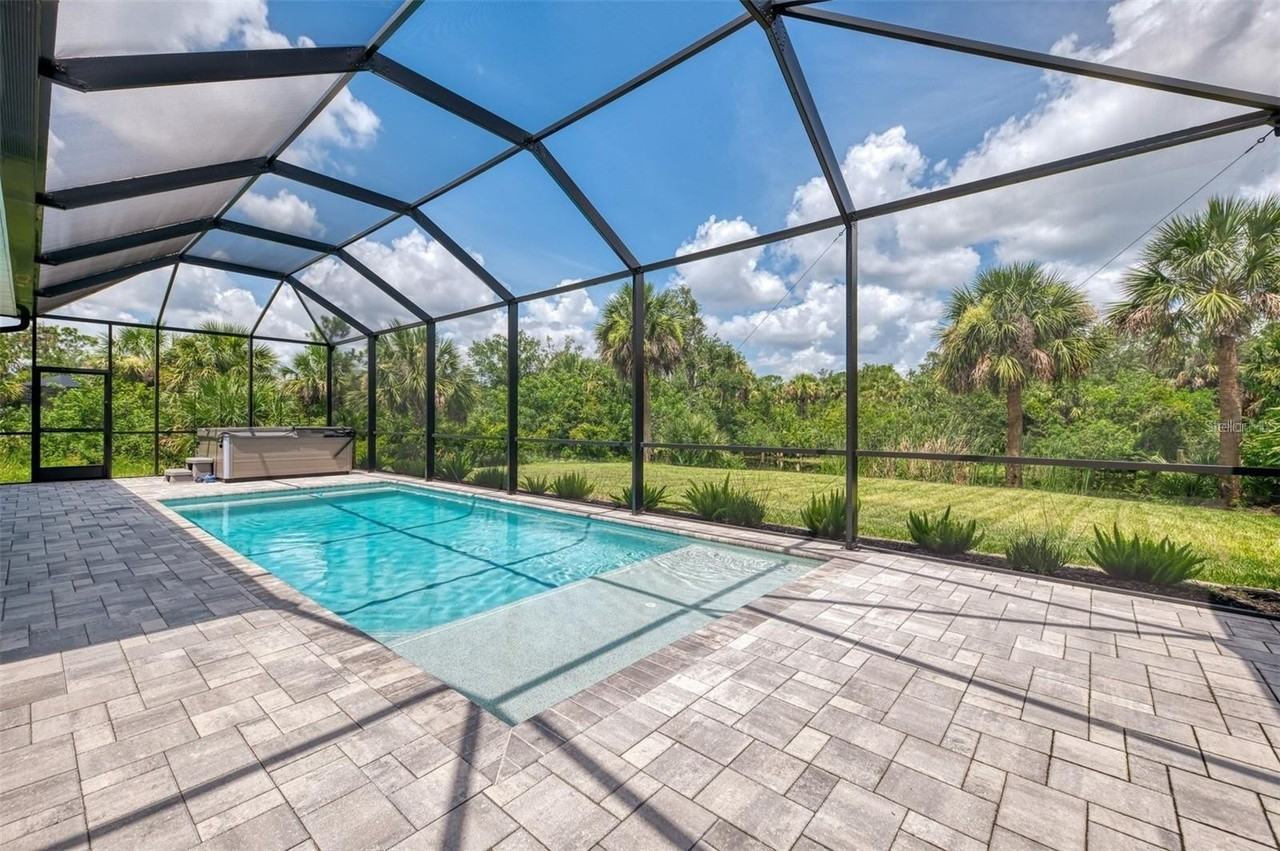 2129 Lorrain Drive - Photo 2 of 46