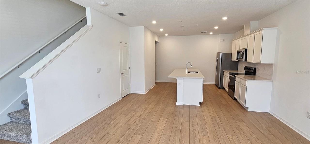 11341 NONA SOUND STREET - Photo 6 of 50