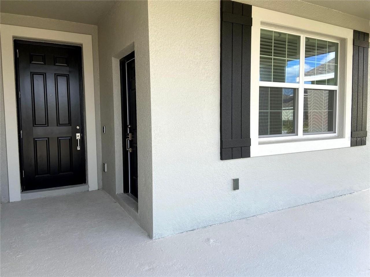 1358 Lassen St #A - Photo 3 of 28