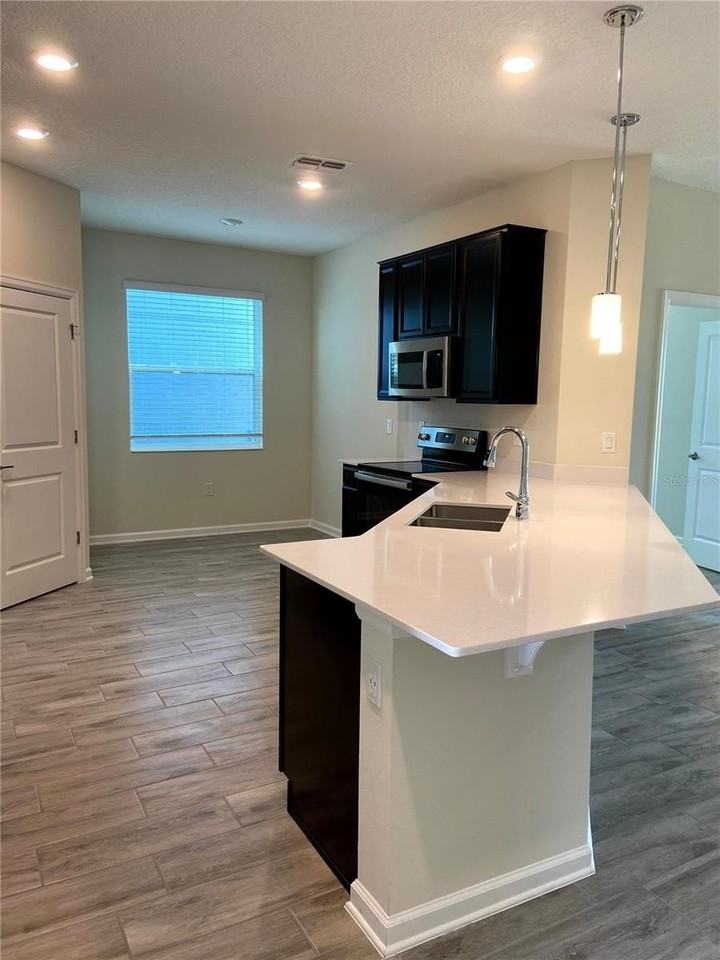 1358 Lassen St #A - Photo 5 of 28