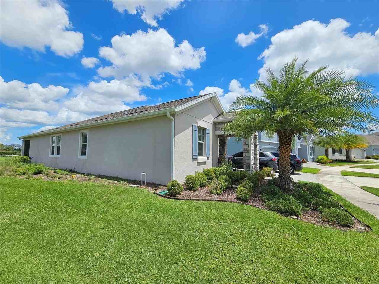 4624 Fairy Tale Cir - Photo 4 of 34