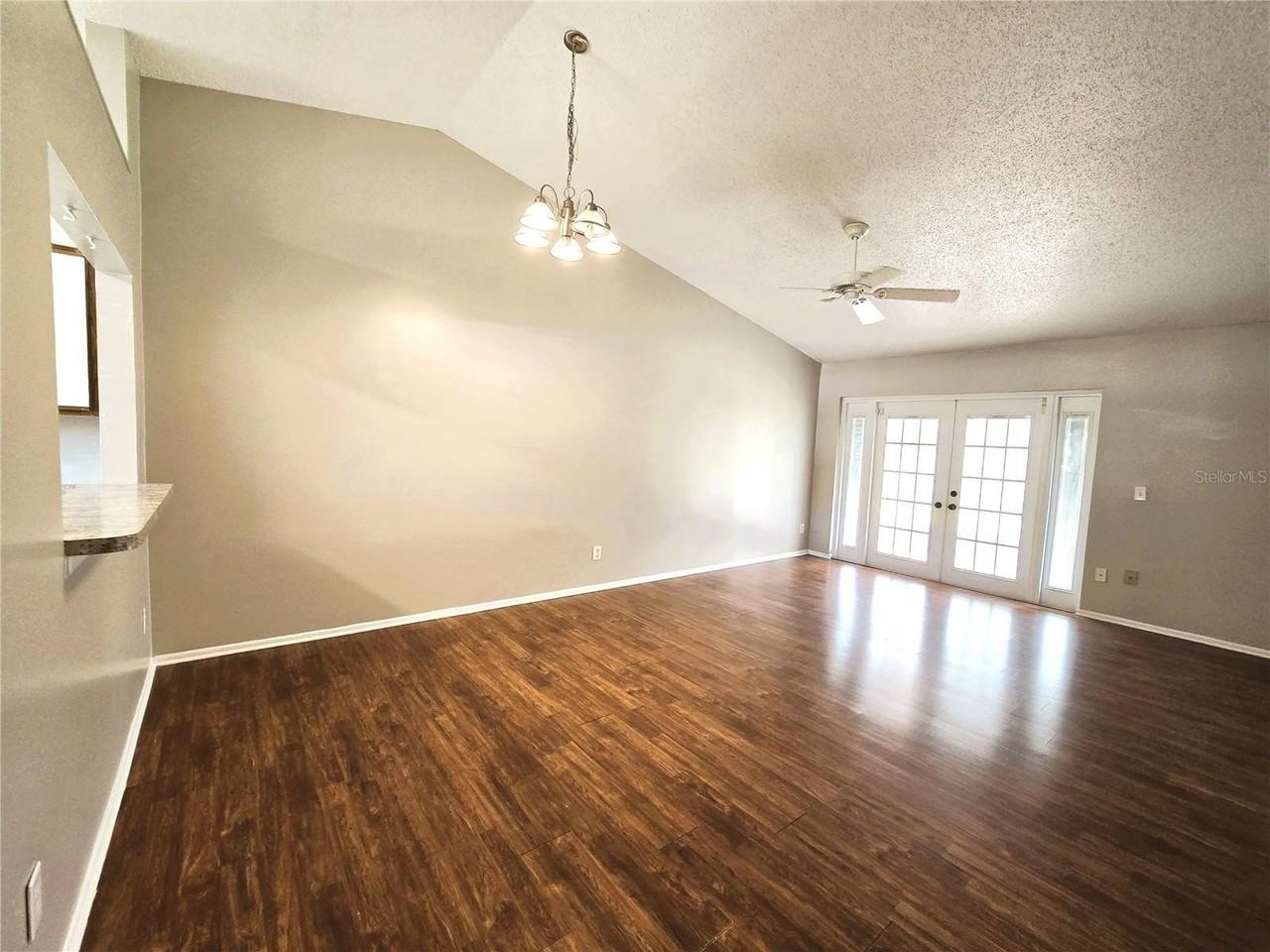 2407 King Oak Ct - Photo 2 of 28