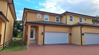 1952 Freedom Dr - Photo 1 of 1