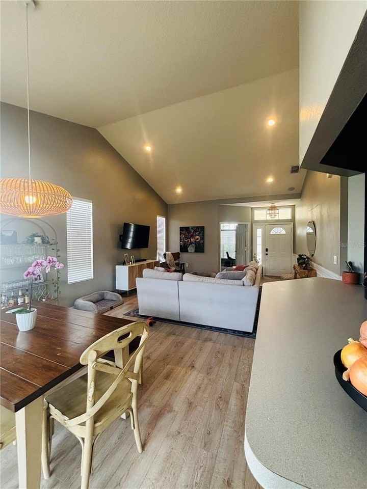 17629 Esprit Dr - Photo 6 of 24