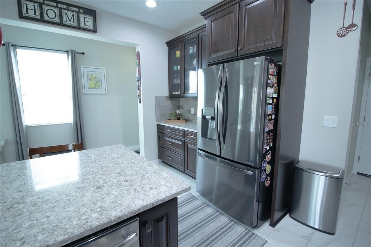 18916 Beautyberry Ct - Photo 6 of 21