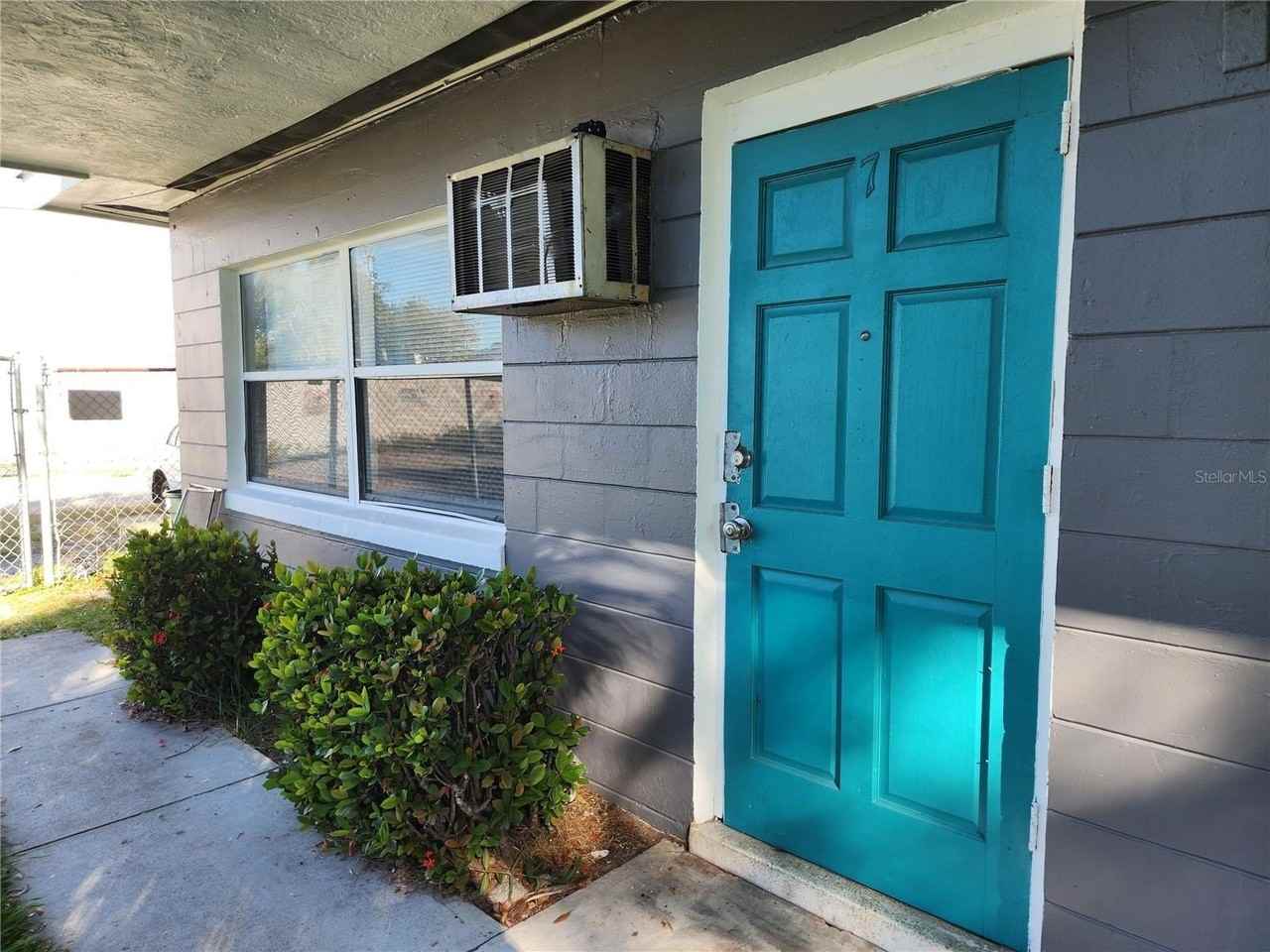 2219 Highland St S #7