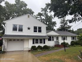 138 Ampere Ave - Photo 1 of 1