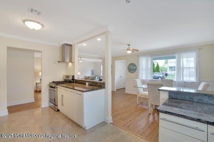 68 Berry Place - Photo 7 of 15