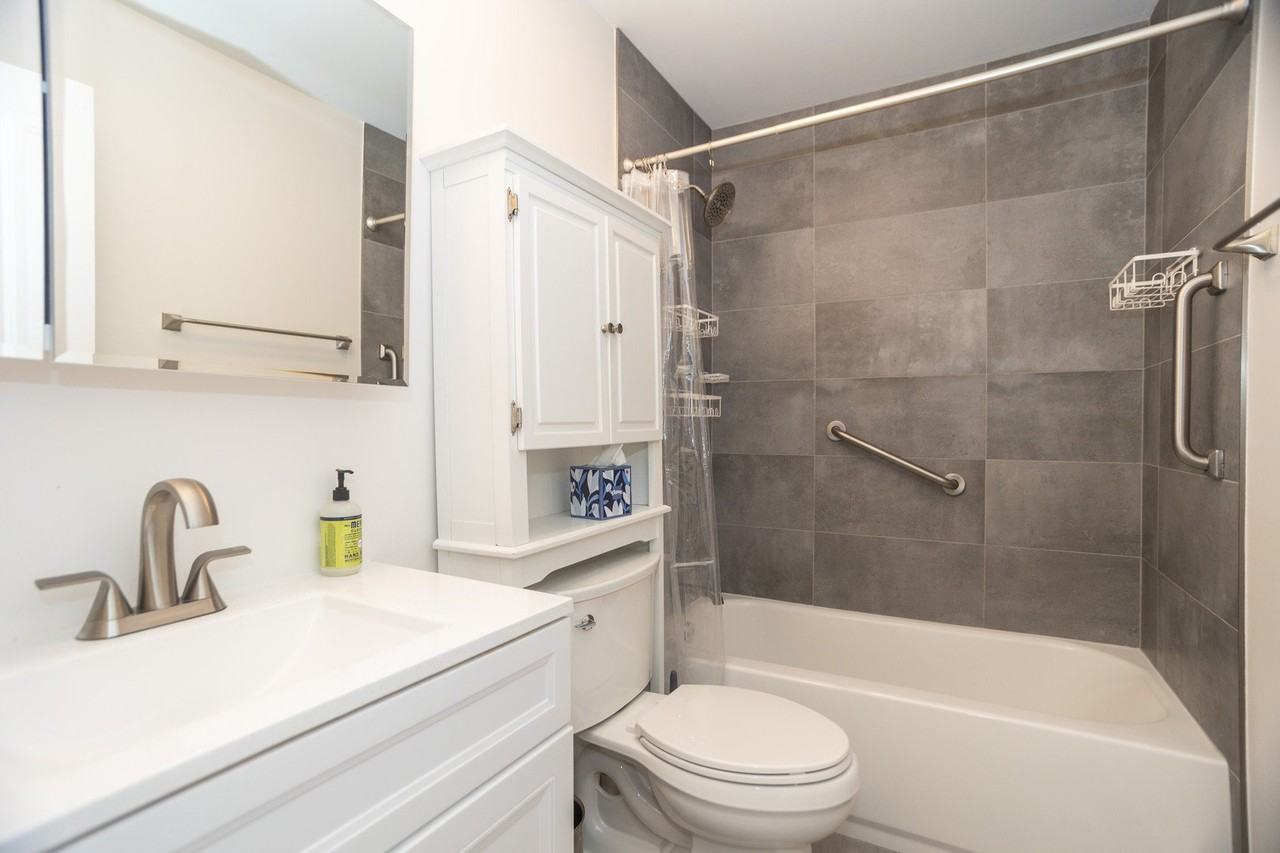 2011 Cleveland St - Photo 7 of 16