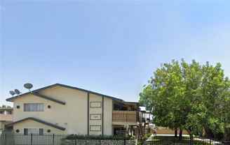 1209 W Rosewood Ct #D - Photo 1 of 1