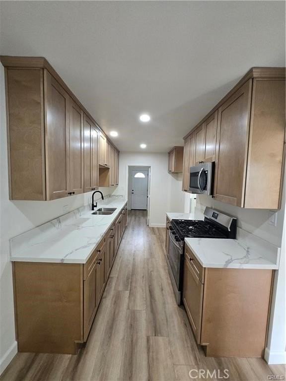 2436 W Repetto Ave - Photo 6 of 15