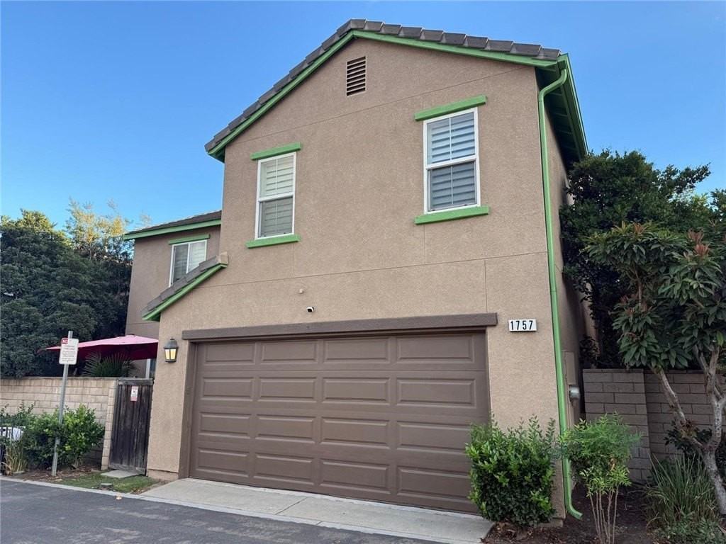 1757 E Flora St - Photo 3 of 30