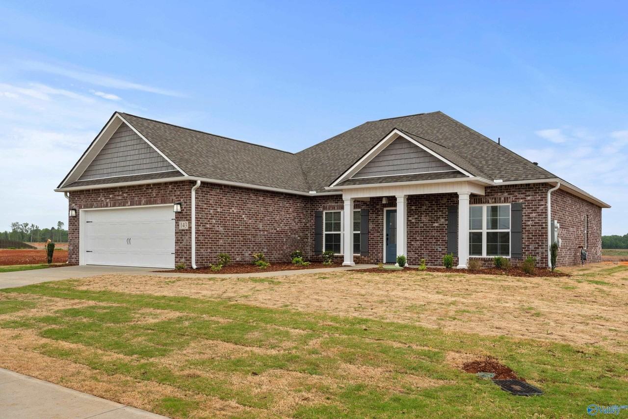 143 Pat Cain Dr - Photo 4 of 43