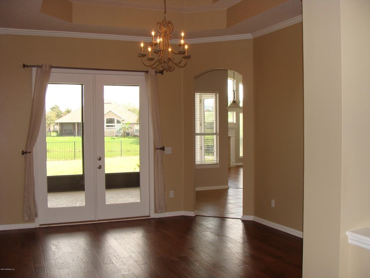 2266 Cascadia Ct - Photo 4 of 33