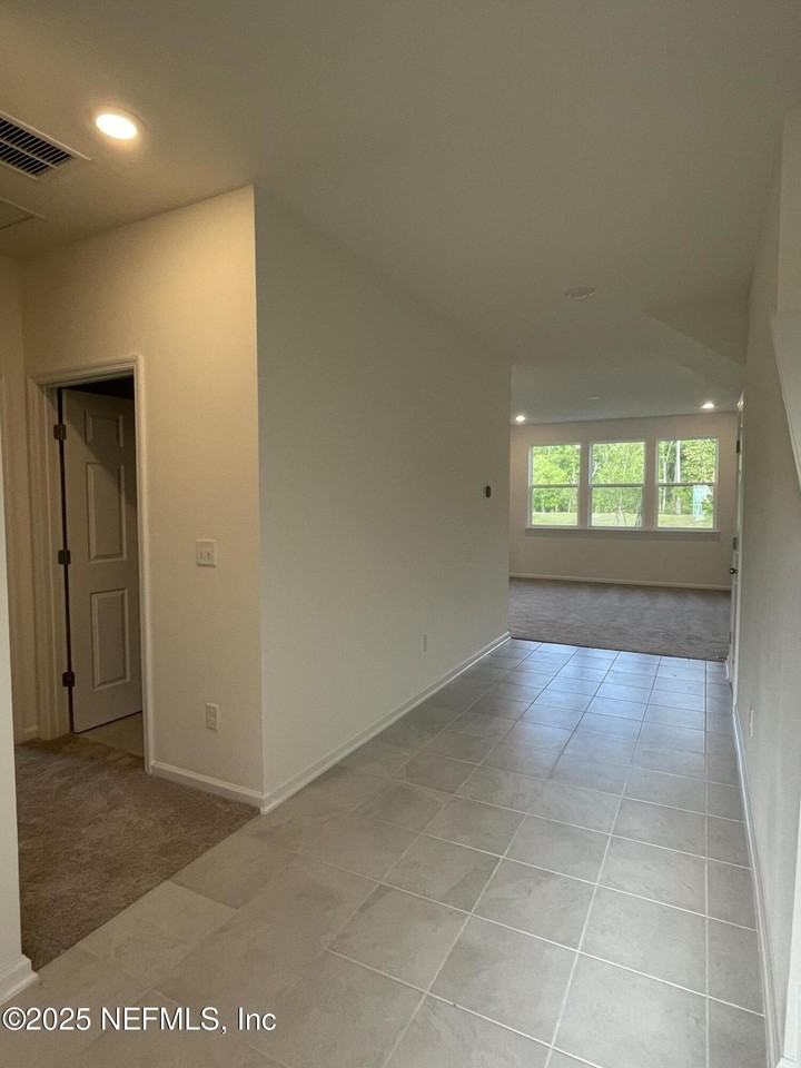 310 Rambling Brook Trl - Photo 5 of 22