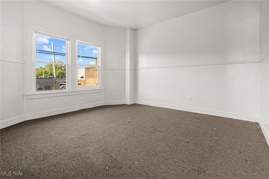 15300 Waterloo Rd Apt 1 #1 - Photo 6 of 10