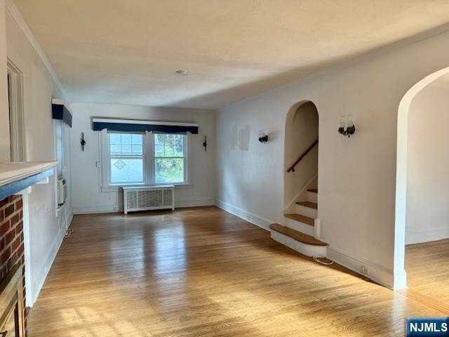 21 Henry St - Photo 2 of 19