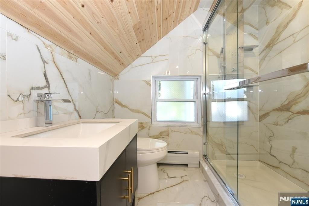 454 Park Ave 2nd Fl - Photo 6 of 27