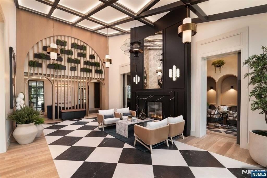 18 Park Ave - Photo 3 of 33