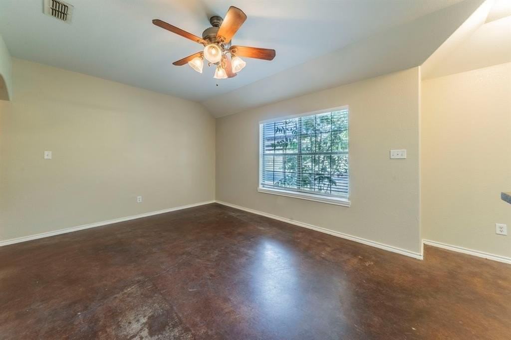 122 Sunburst Ct - Photo 2 of 26