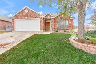 6921 Highland Crest Ln - Photo 1 of 1