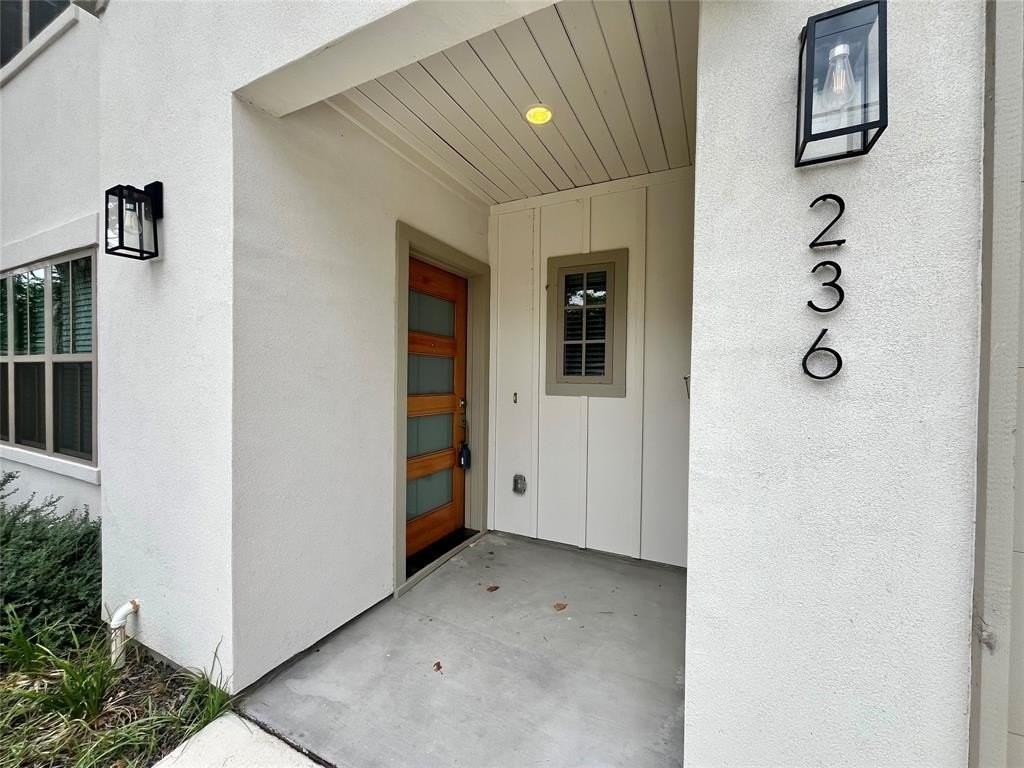 236 Merritt St - Photo 2 of 20