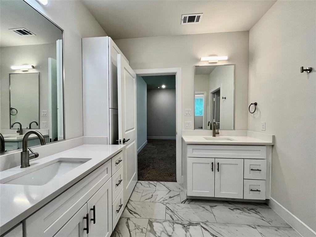 236 Merritt St - Photo 7 of 20