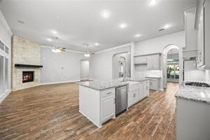 featured image of 4705 Fulbrook Dr