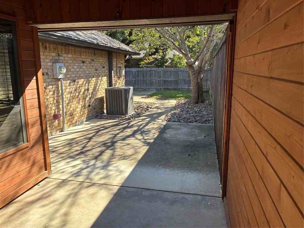 5617 Ridgerock Rd - Photo 5 of 21