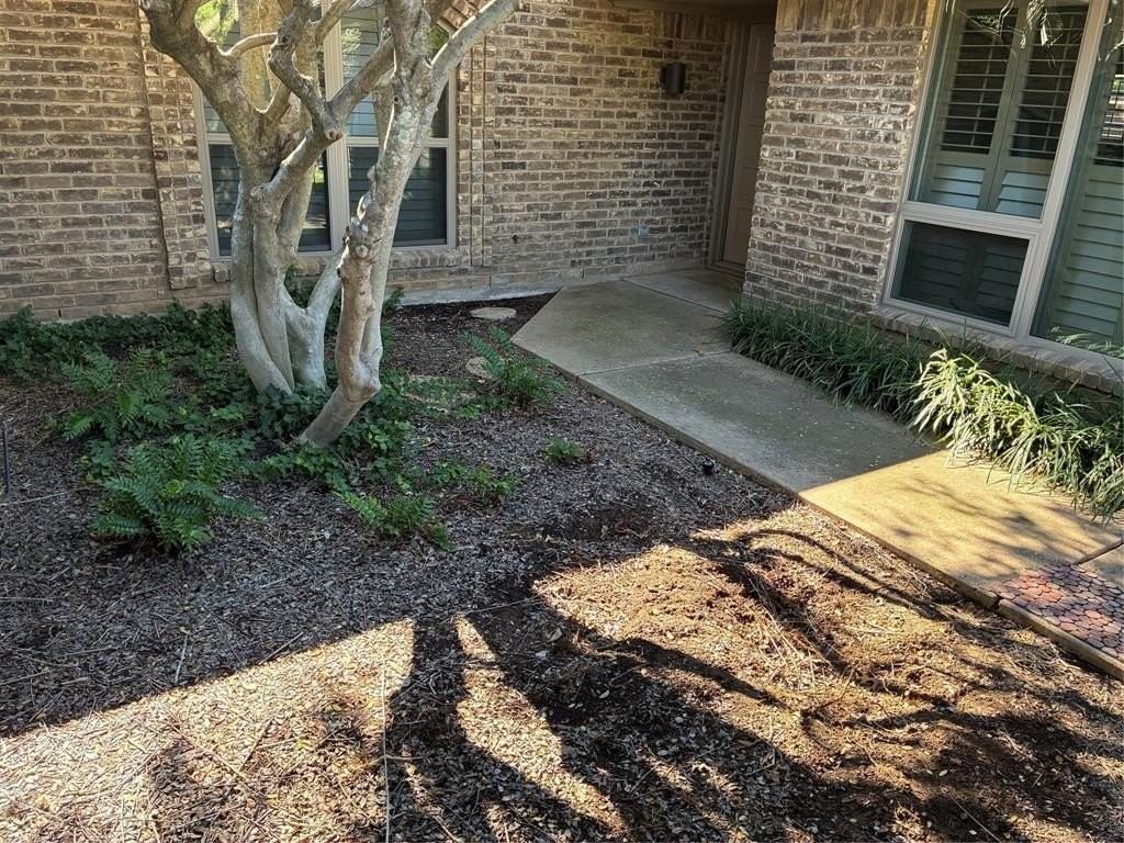 5103 Ledgestone Dr - Photo 4 of 15