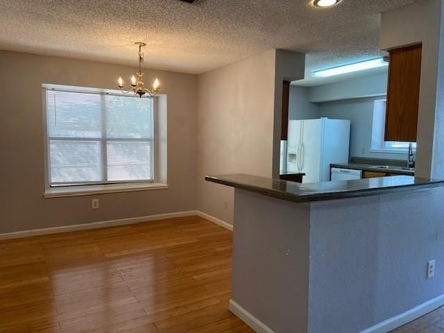 7808 Slater Trl - Photo 4 of 27