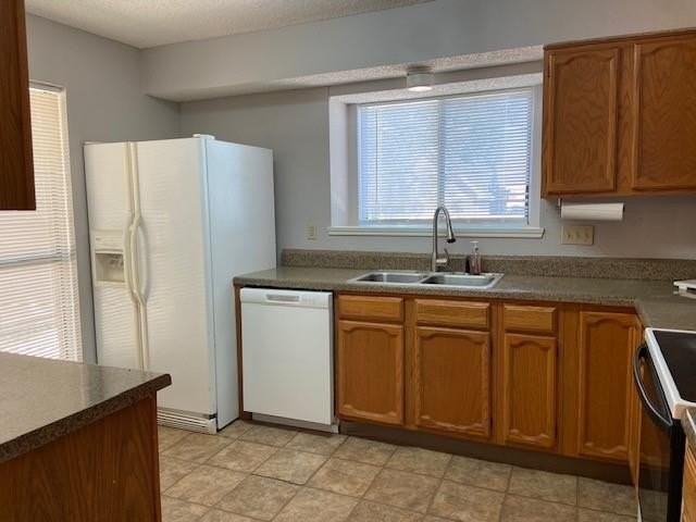 7808 Slater Trl - Photo 7 of 27